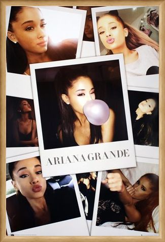 Framed Framed A Rising Star - Ariana Grande