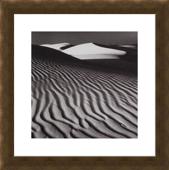 Framed Framed White Dune - Nicholas Pavloff