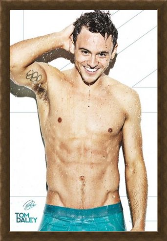 Framed Framed Tom Daley - Shower Time