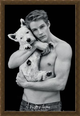 Framed Framed Puppy Love - Tanya Chalkin