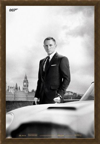 Framed Framed Smooth, Suave & Sophisticated - Daniel Craig is James Bond