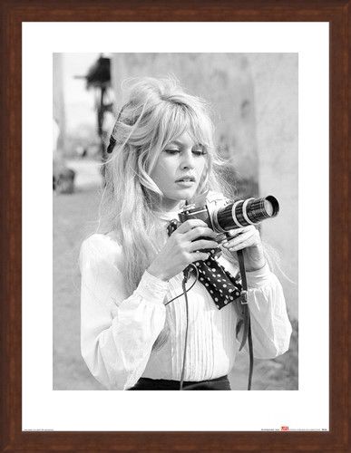 Framed Framed Brigitte Bardot - Camera - Time Life