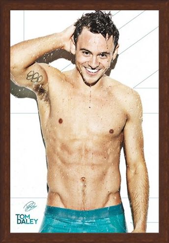 Framed Framed Tom Daley - Shower Time