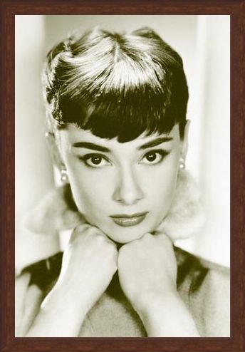 Framed Framed Close-up - Audrey Hepburn
