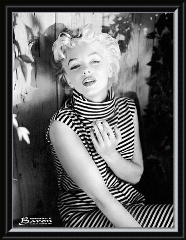 Framed Framed Marilyn Monroe, 1954 - Hulton Photography Collection