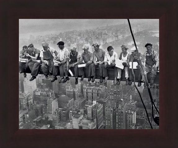 Framed Framed Lunch on a Skyscraper - Iconic New York Photo