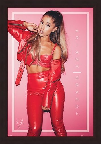 Framed Framed Red Pose - Ariana Grande