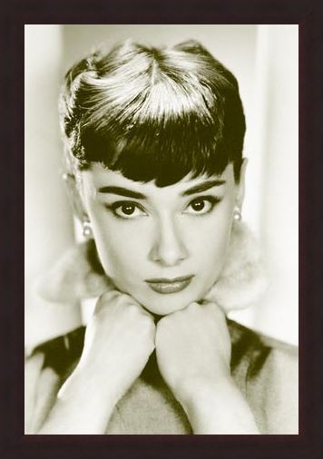 Framed Framed Close-up - Audrey Hepburn