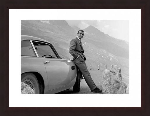 Framed Framed Bond and his Aston - Sean Connery is 007
