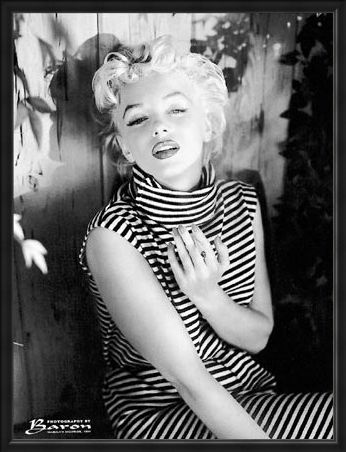 Framed Framed Marilyn Monroe, 1954 - Hulton Photography Collection