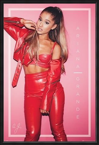 Framed Framed Red Pose - Ariana Grande