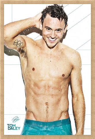 Framed Framed Tom Daley - Shower Time