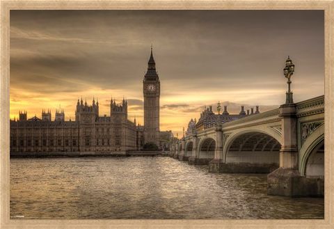 Framed Framed Big Ben - A Watchful Eye Over London