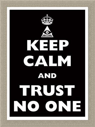 Framed Framed Keep Calm & Trust No One - Keep Calm & Carry On