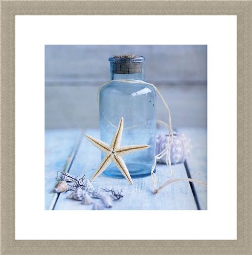 Framed Framed Seaside Treasures - Howard Shooter