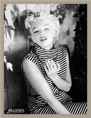 Framed Framed Marilyn Monroe, 1954 - Hulton Photography Collection