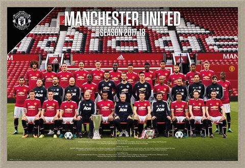Framed Framed Team Photo 17-18 - Manchester United
