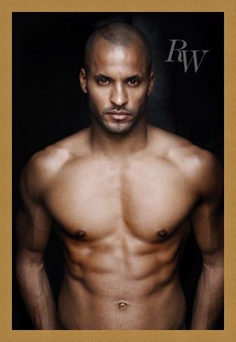 Framed Framed Undressed to Thrill - Ricky Whittle