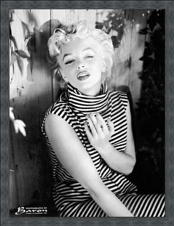 Framed Framed Marilyn Monroe, 1954 - Hulton Photography Collection