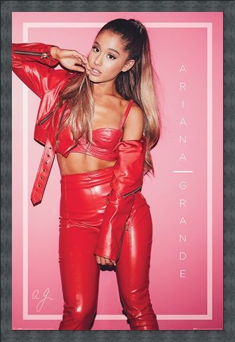 Framed Framed Red Pose - Ariana Grande