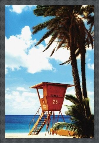 Framed Framed Lifeguard Hut - Paradise
