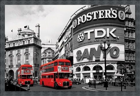 Framed Framed Piccadilly Circus - Red Buses
