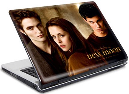 Love Triangle - New Moon