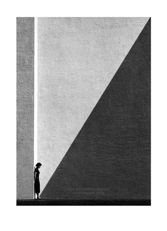 Approaching Shadow - Fan Ho