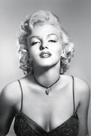 Marilyn Monroe Wearing a Diamond Necklace - Marilyn Portrait