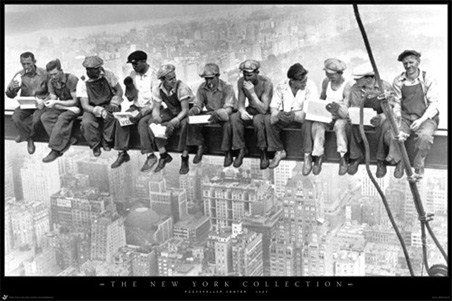 Men on a Girder Having Lunch - New York City Collection